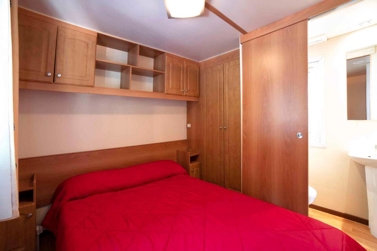 Mobilehomes In Pieve Vecchia - Norditalienische Seen 22044 Manerba del Garda Zewnętrze zdjęcie
