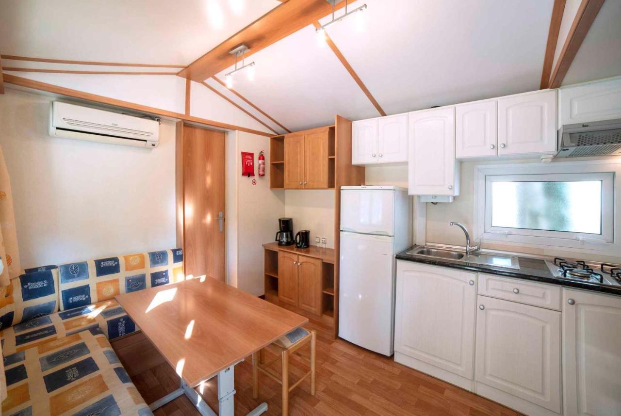 Mobilehomes In Pieve Vecchia - Norditalienische Seen 22044 Manerba del Garda Zewnętrze zdjęcie